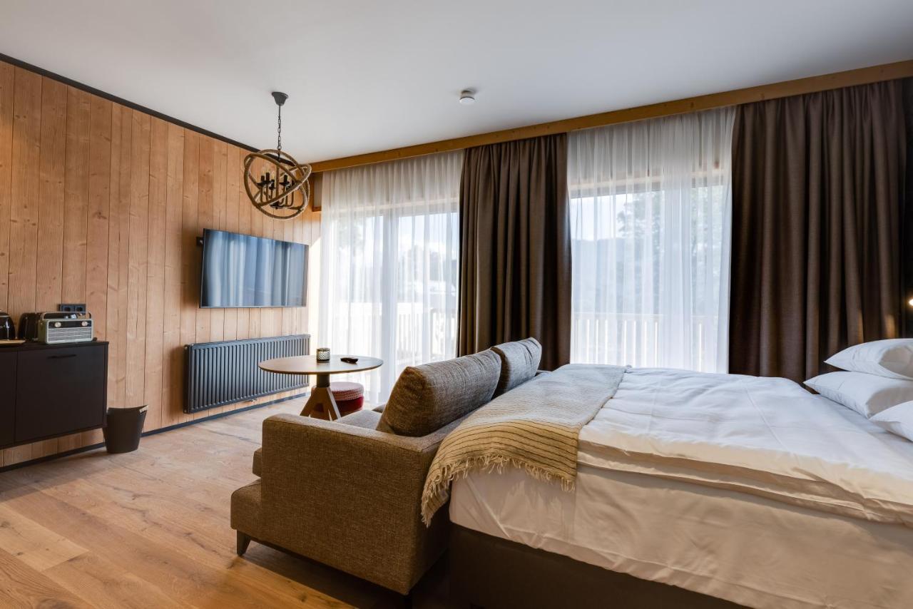 Hideaway Hotel Montestyria Chalets & Suiten マリアツェル エクステリア 写真