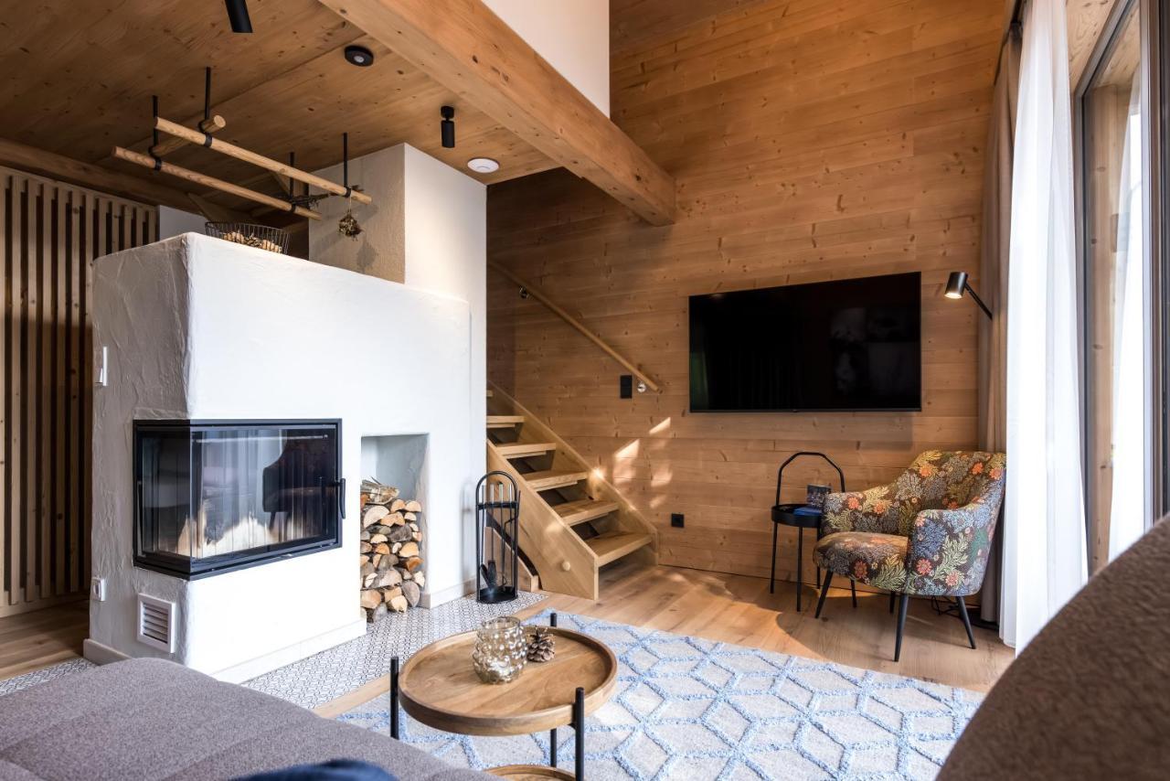 Hideaway Hotel Montestyria Chalets & Suiten マリアツェル エクステリア 写真